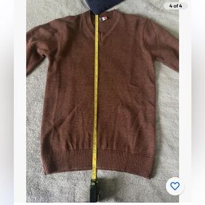 Men’s sweater